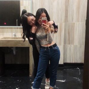 Meet your Posher, Sally